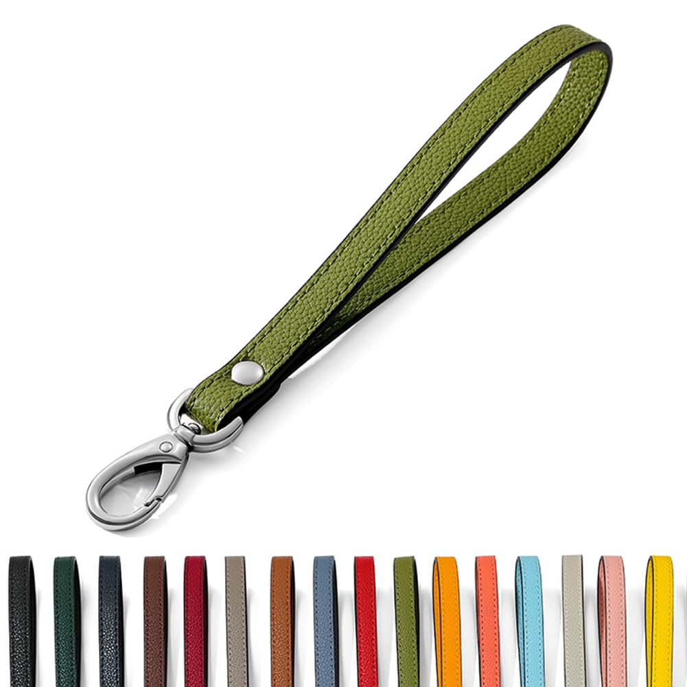 Short Leather Dog Leash – Heavy Duty 8-Inch Leather Lead with Metal Hook for Medium & Large Dogs